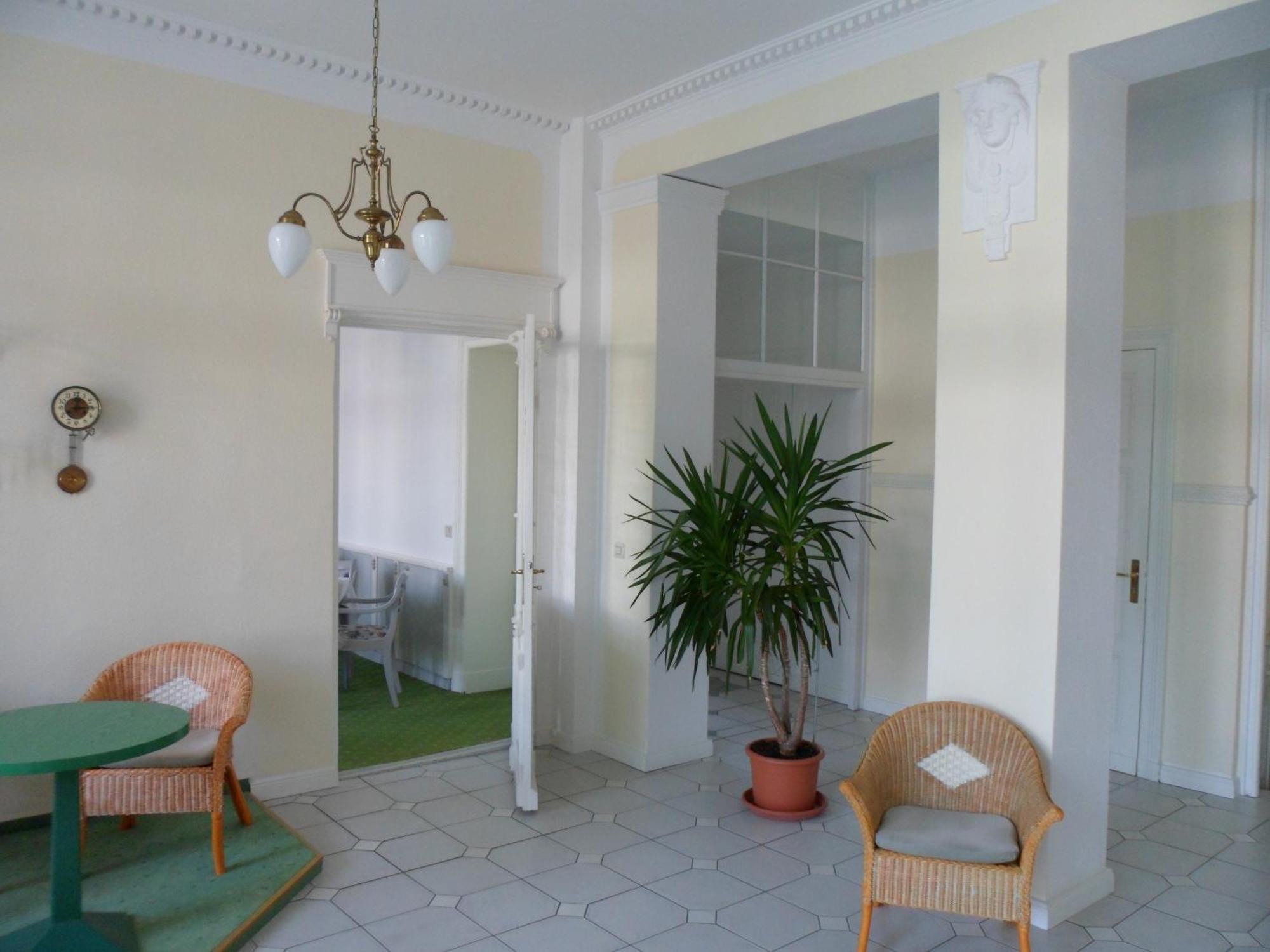 Hotel Schloonsee Garni Seebad Bansin Buitenkant foto